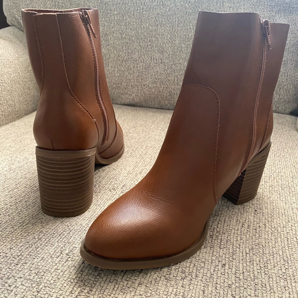 Cleo Bootie